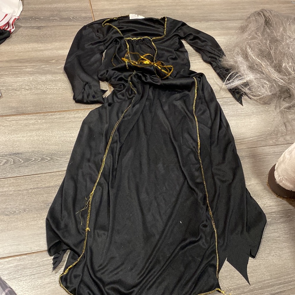 Witch costume - Picture 5 of 6